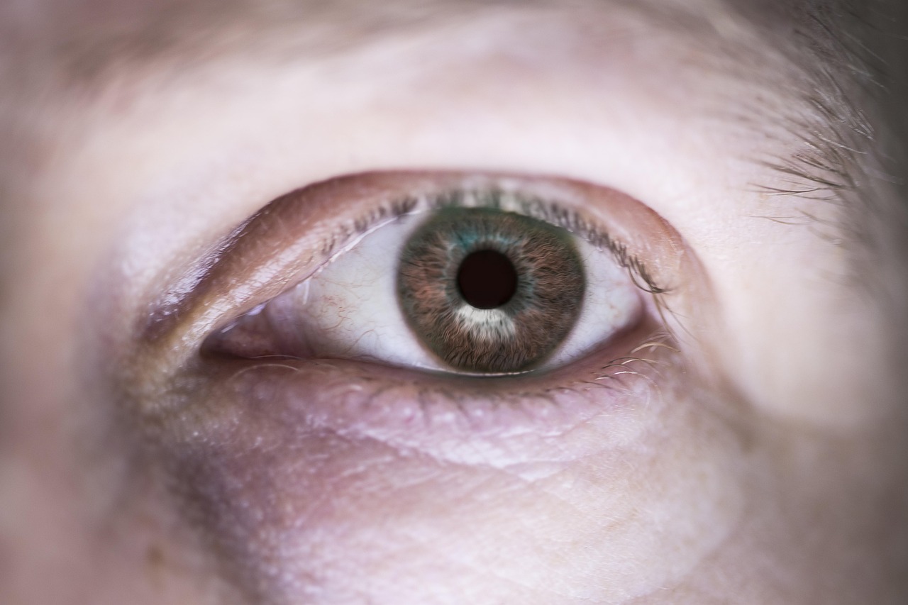 victor cornea varsta